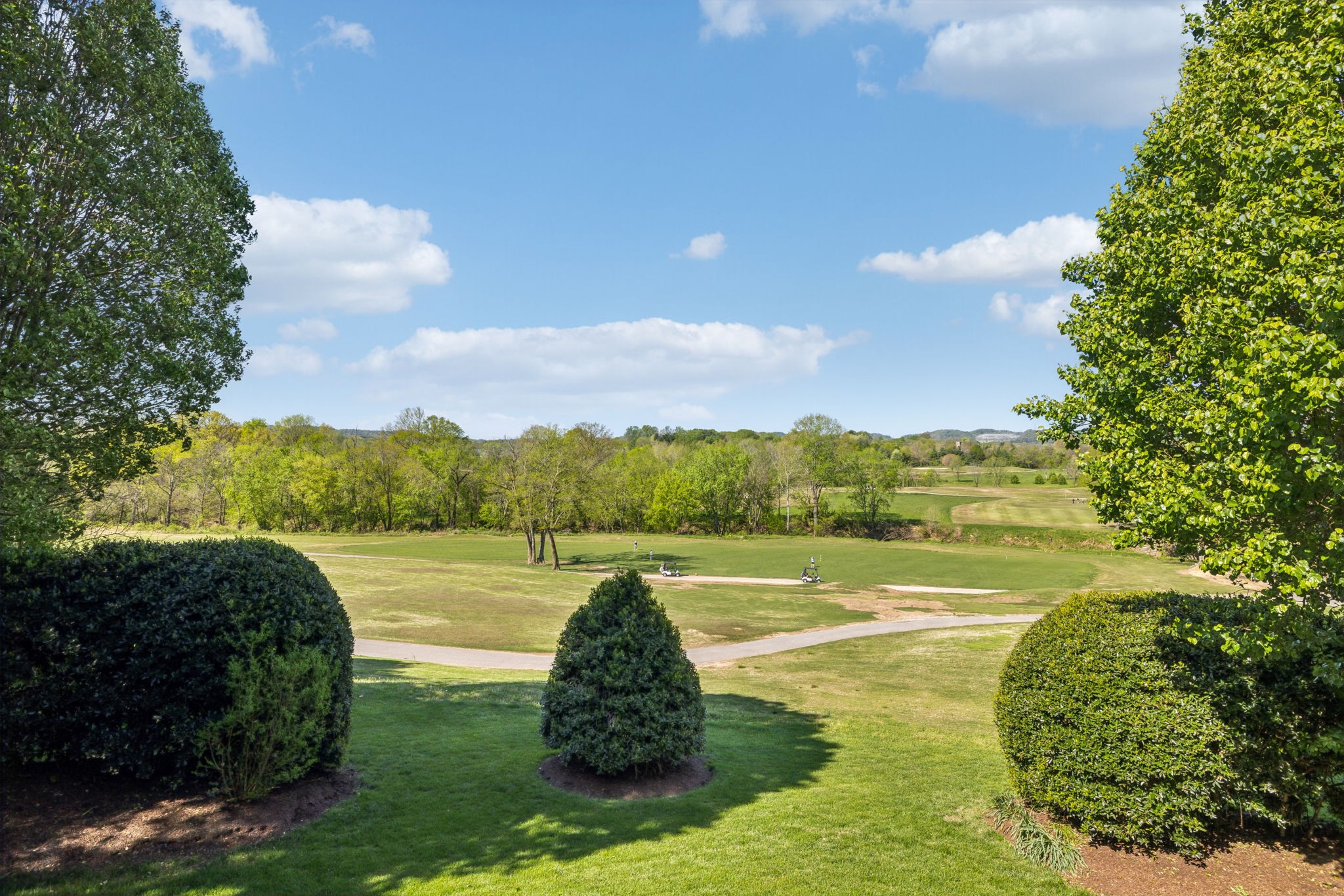 1405 Governors Ridge Ct