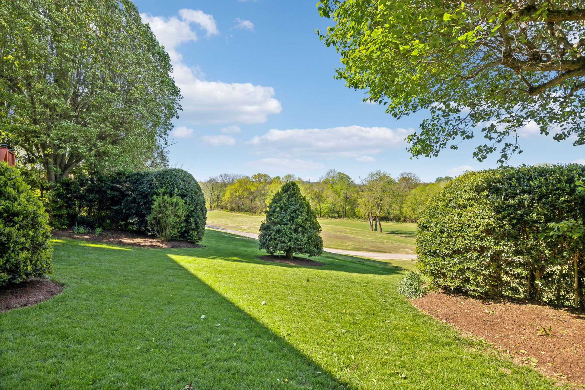 1405 Governors Ridge Ct