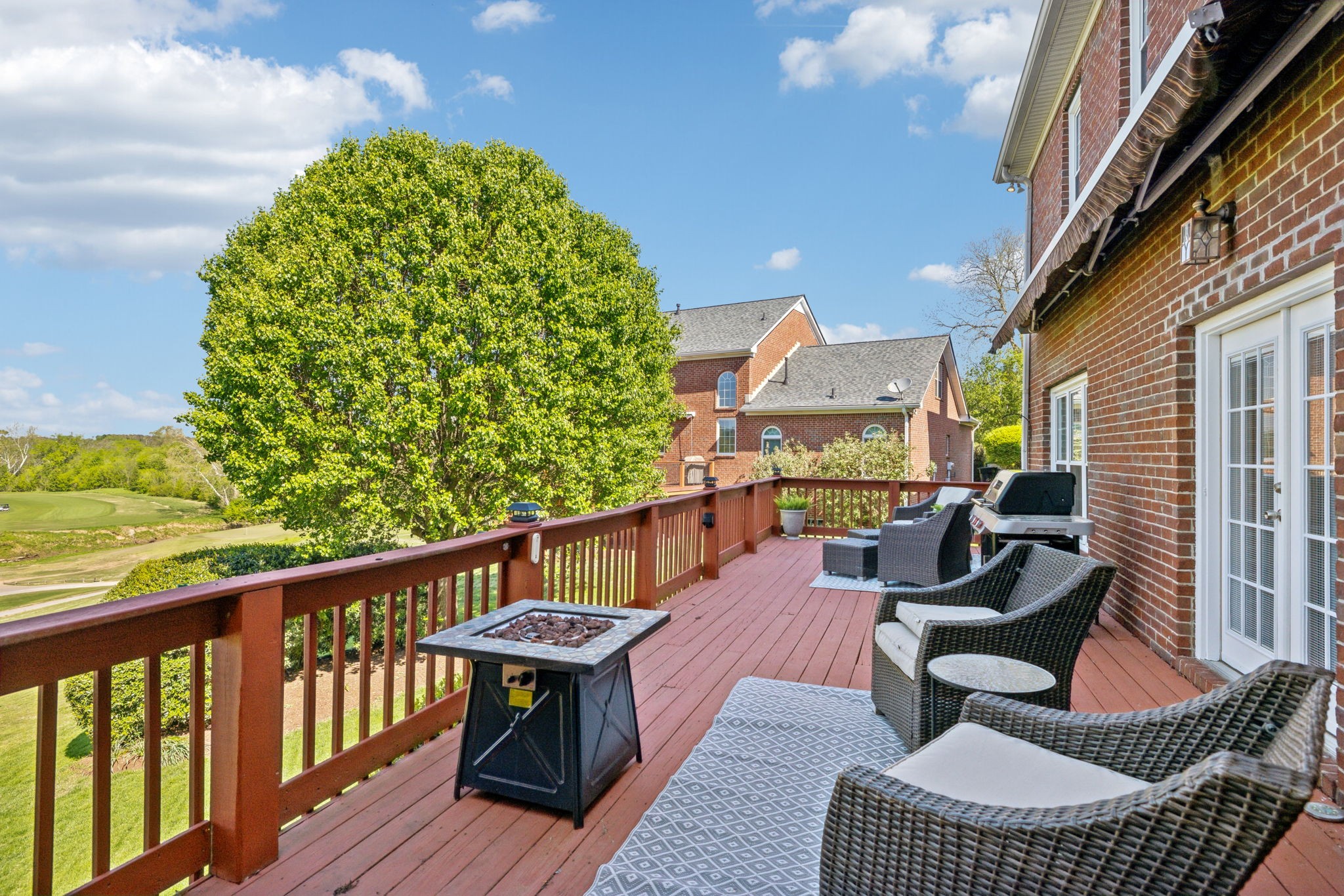 1405 Governors Ridge Ct