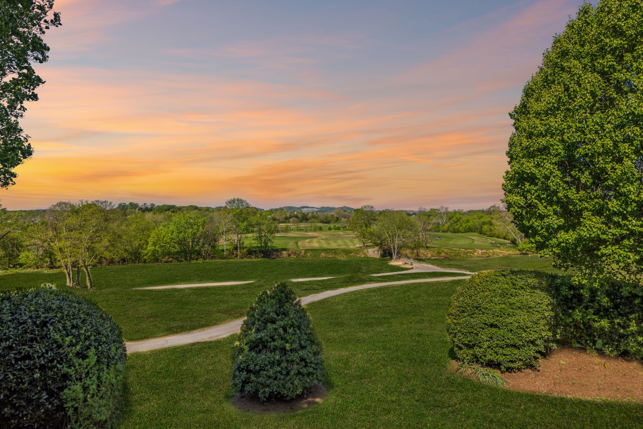 1405 Governors Ridge Ct