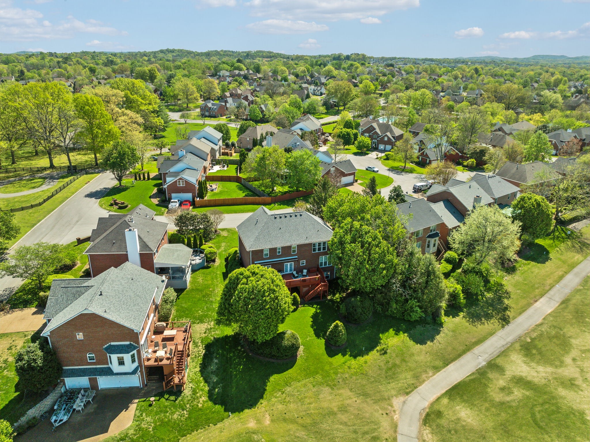 1405 Governors Ridge Ct