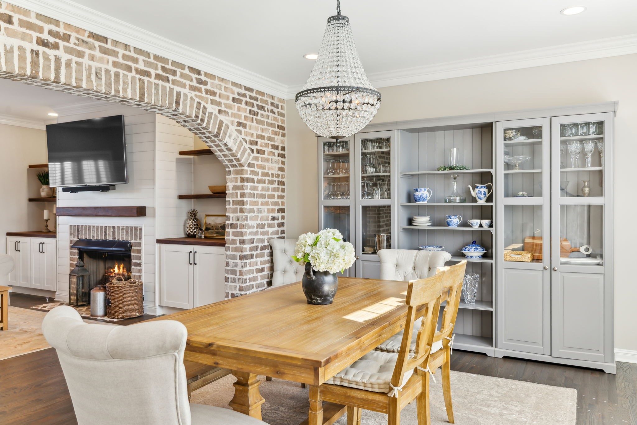 1405 Governors Ridge Ct