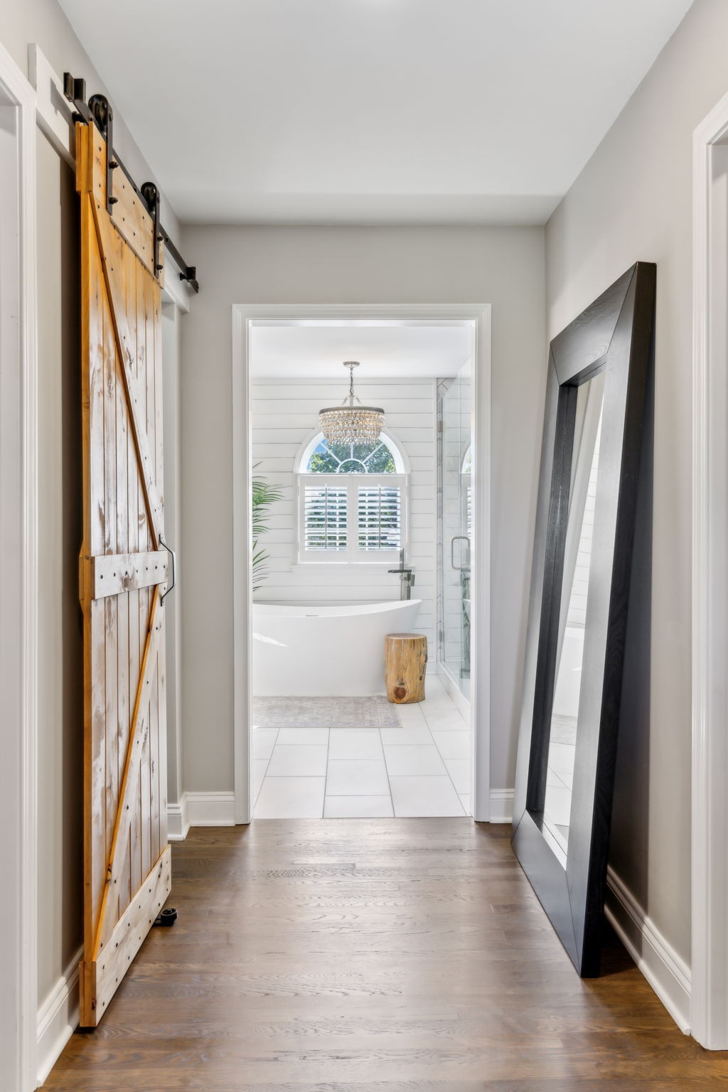 1405 Governors Ridge Ct