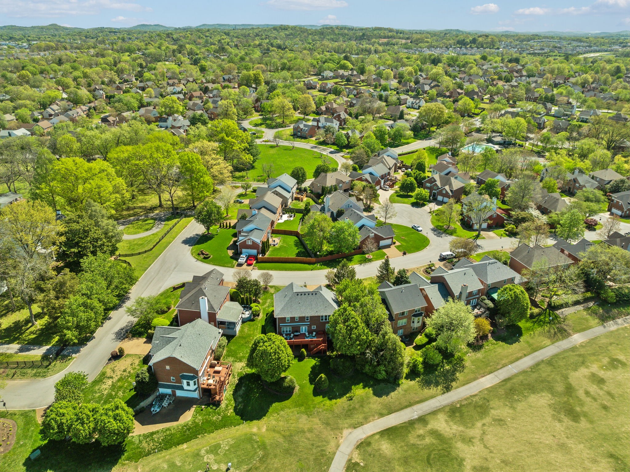 1405 Governors Ridge Ct