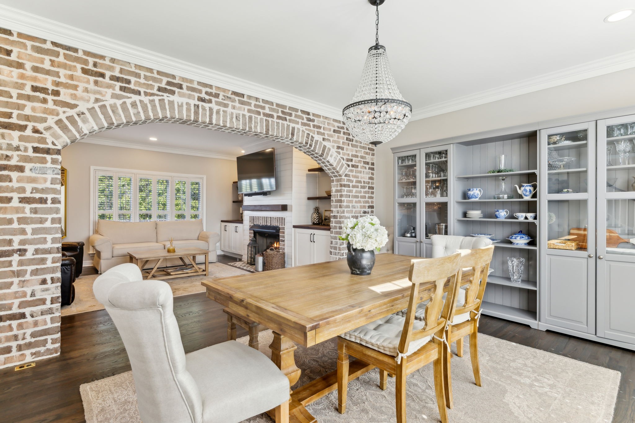 1405 Governors Ridge Ct