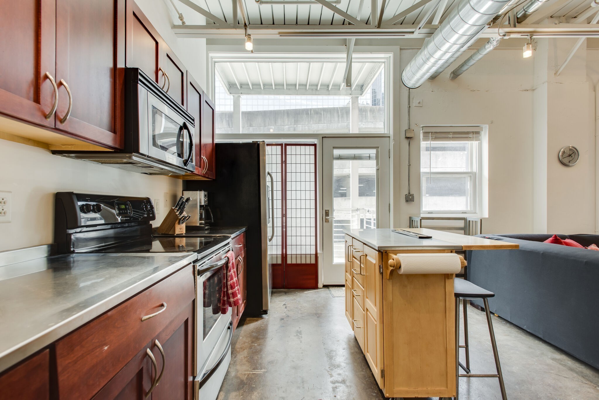 309 Church St Unit: 204