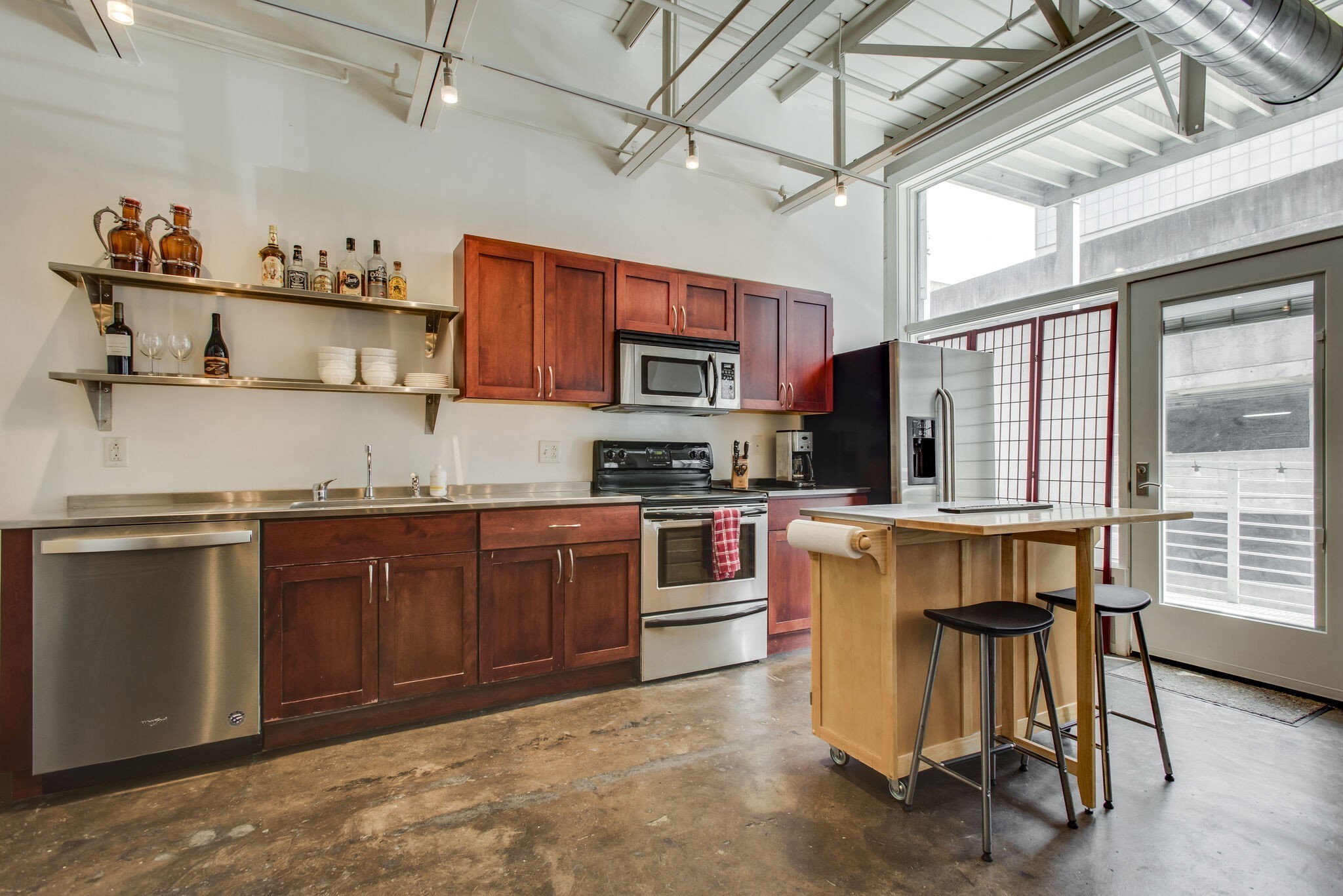 309 Church St Unit: 204