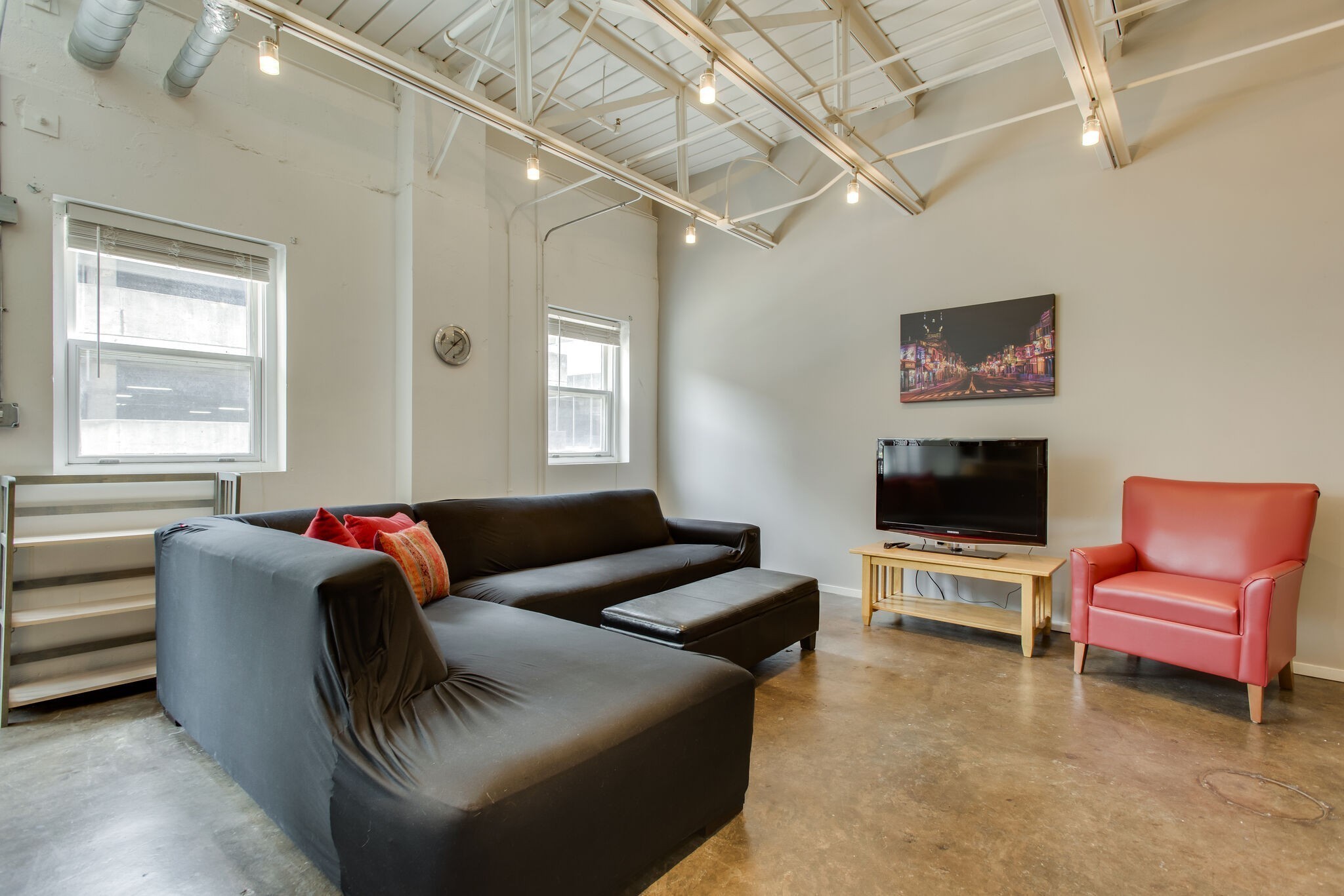309 Church St Unit: 204