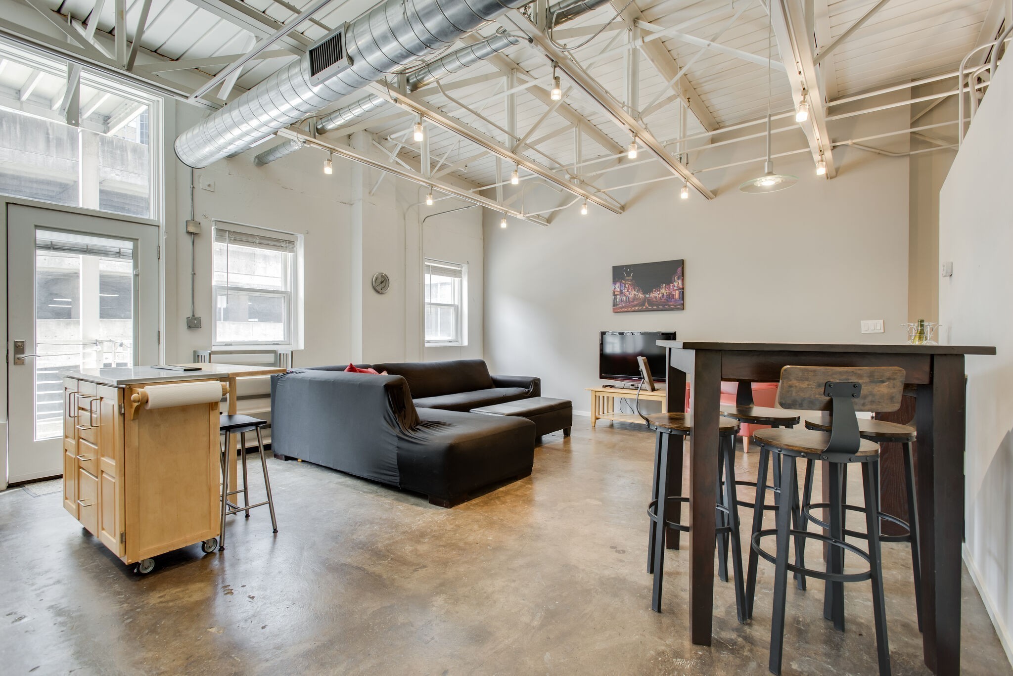 309 Church St Unit: 204