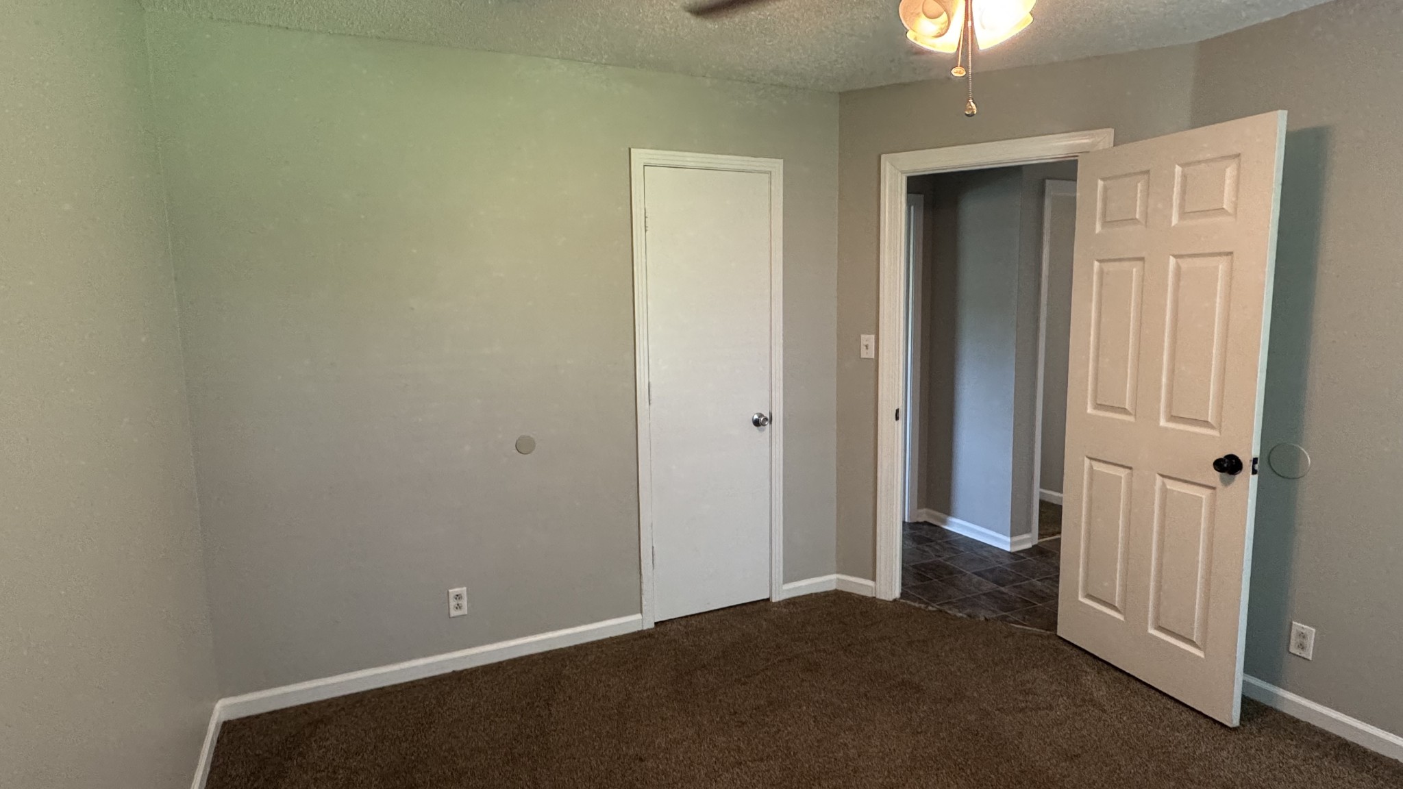 512 Yvonne Dr