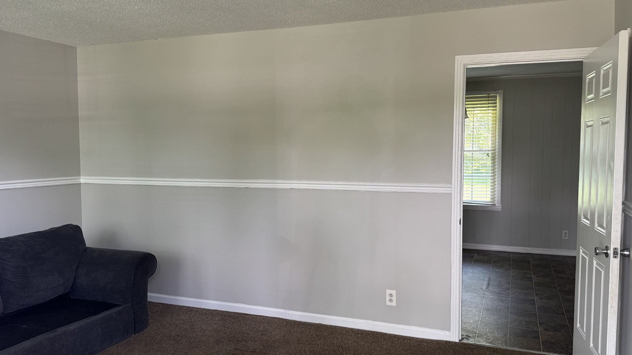 512 Yvonne Dr