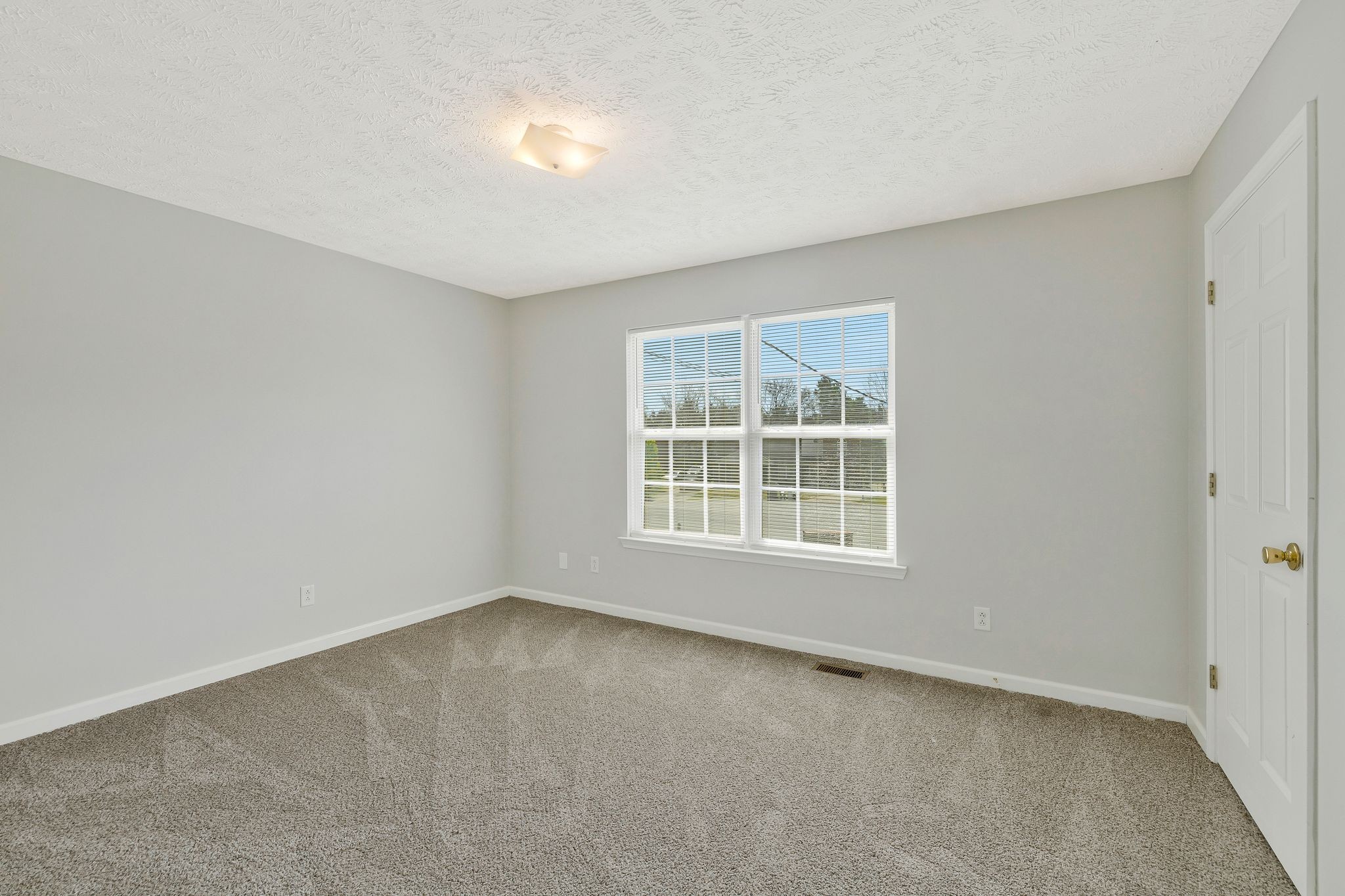 1517 Center Pointe Dr