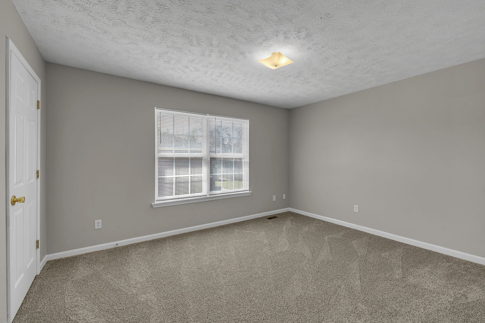 1515 Center Pointe Dr