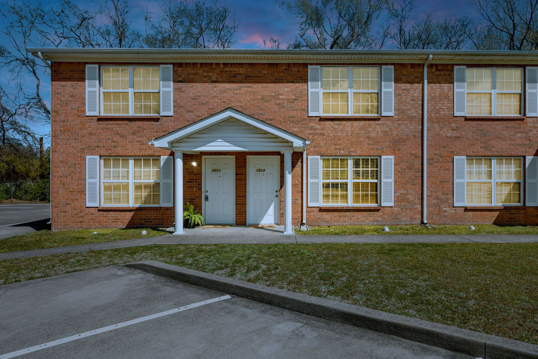 1513 Center Pointe Dr