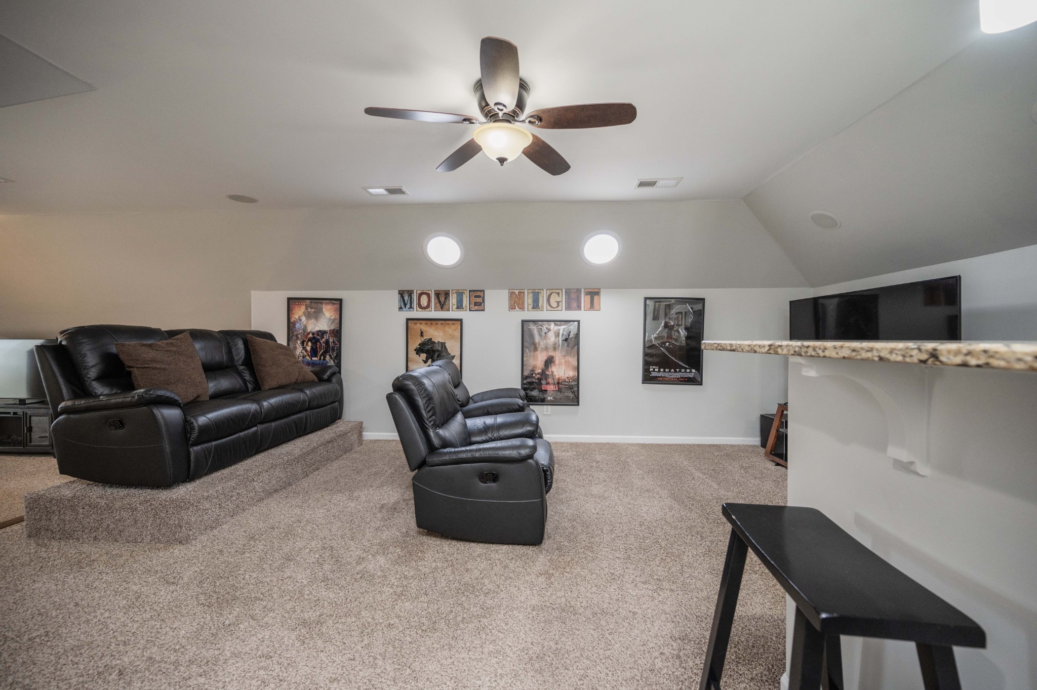 5422 Stonewood Dr