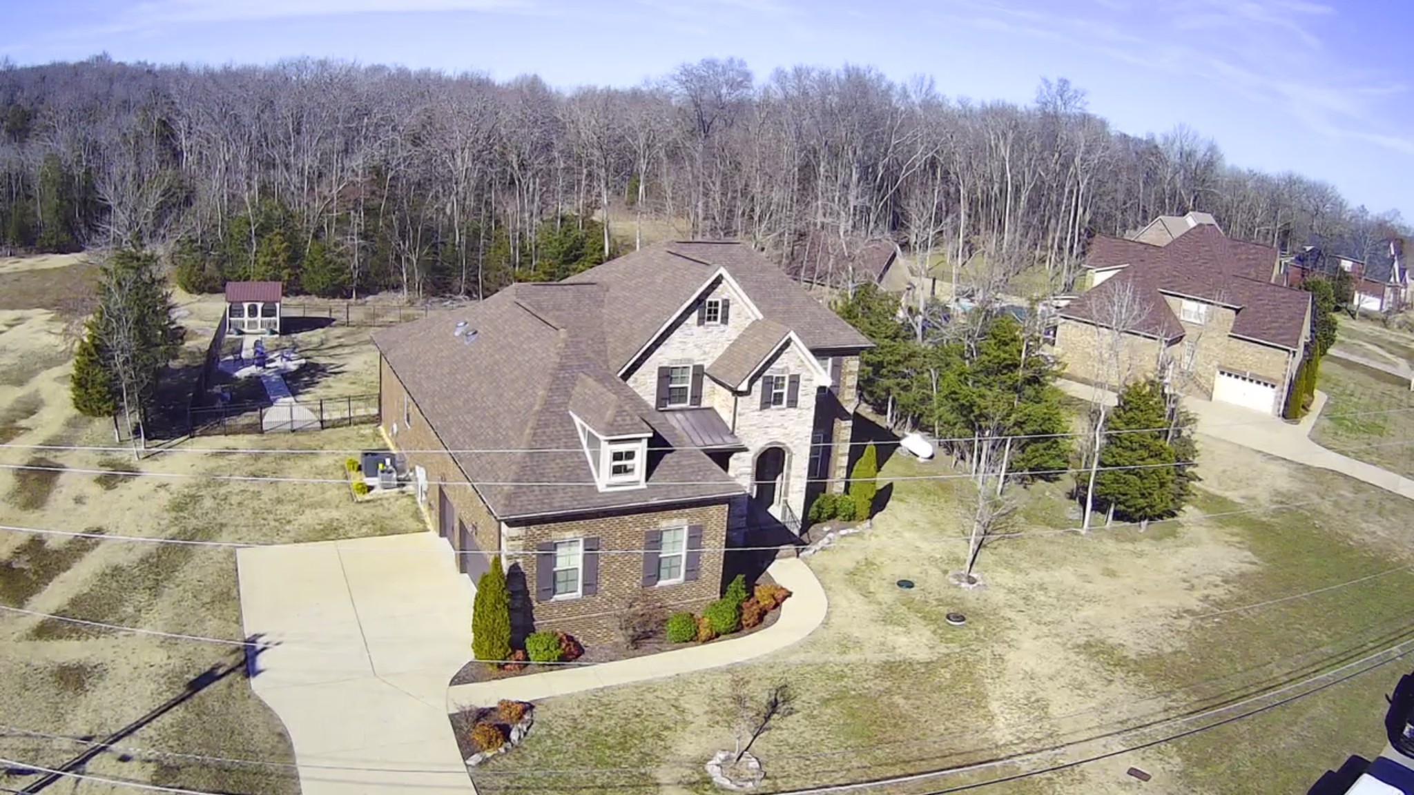 5422 Stonewood Dr