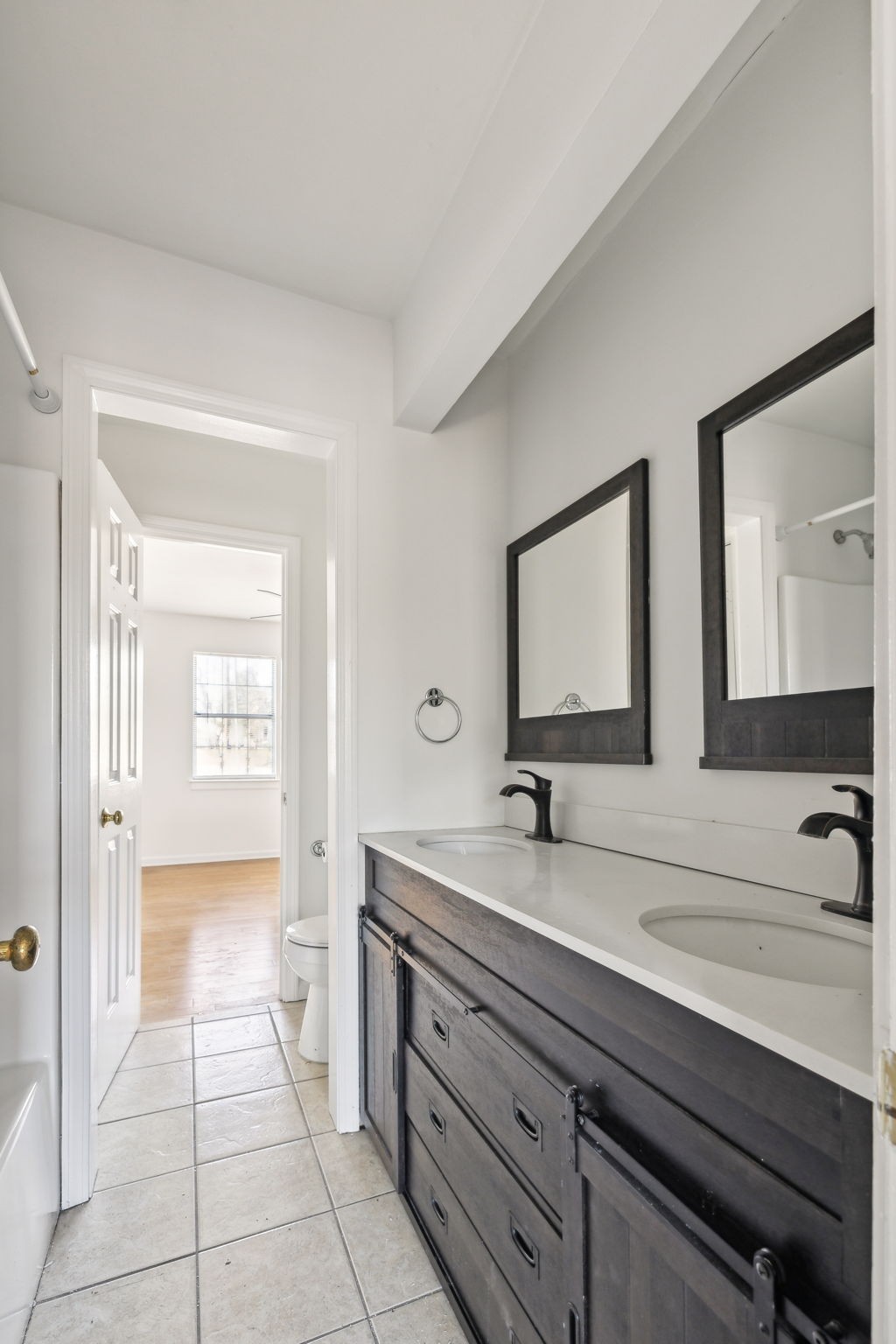 217 Walton Ferry Rd Unit: 108