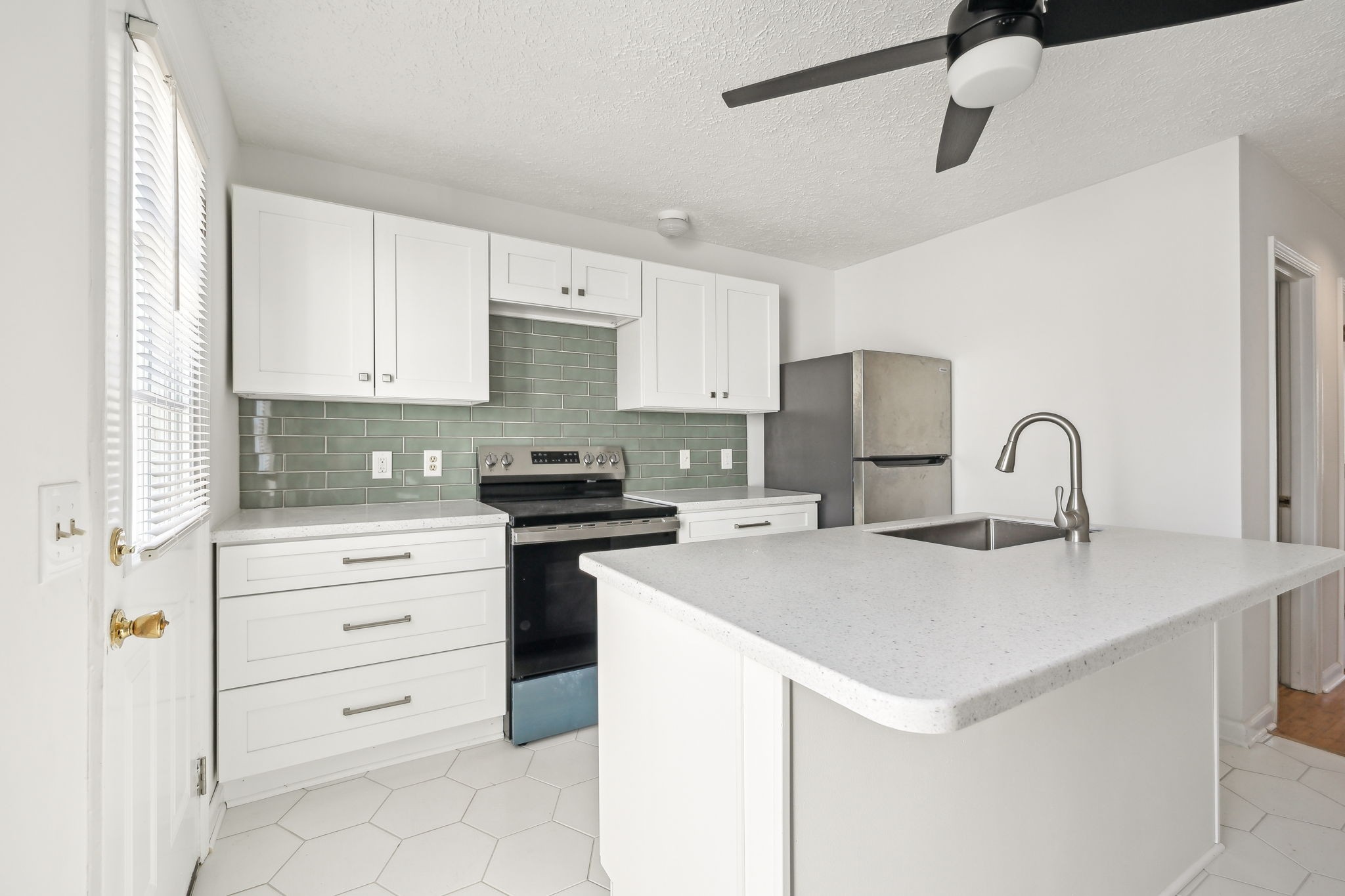 217 Walton Ferry Rd Unit: 108