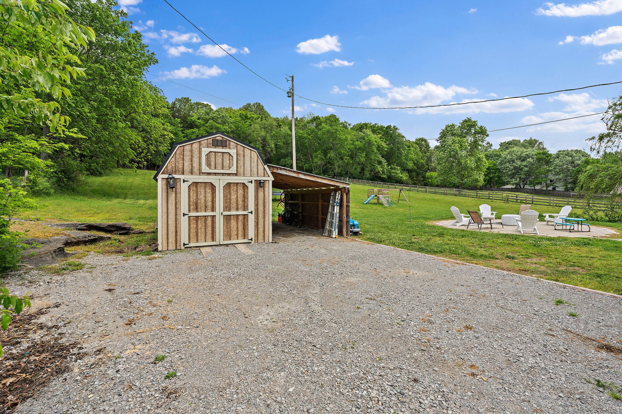 3055 Carters Creek Pike