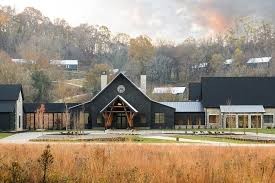 3055 Carters Creek Pike