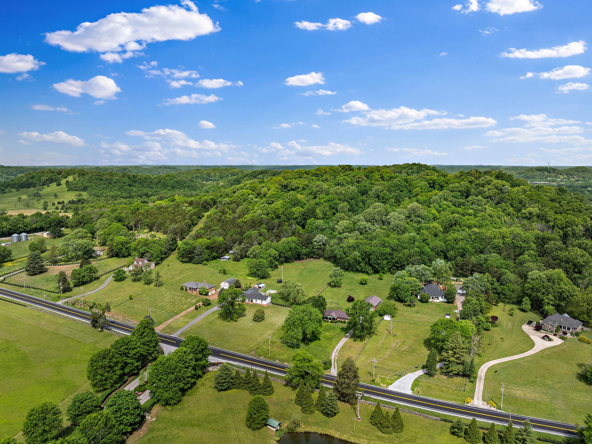 3055 Carters Creek Pike