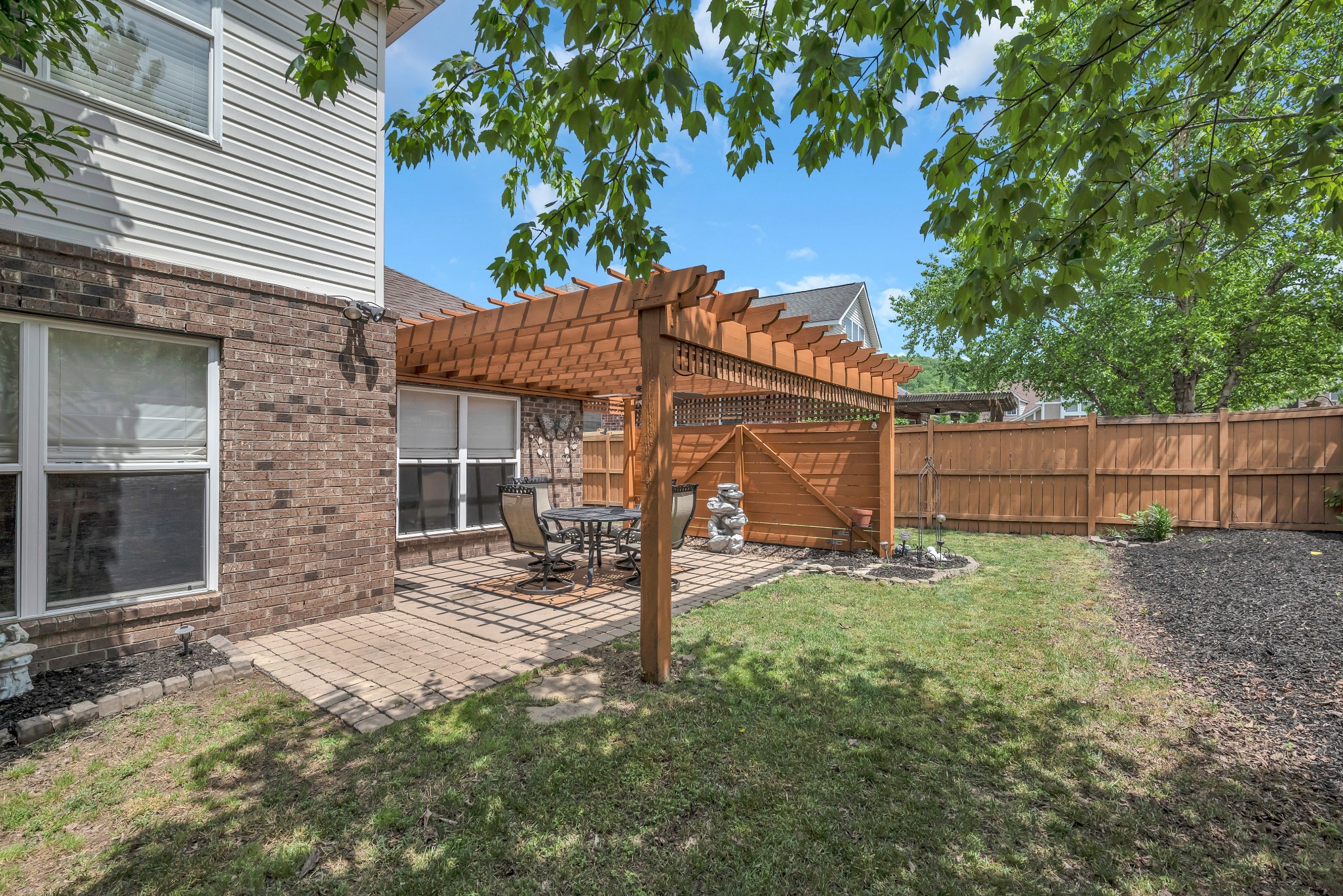 7204 Riverfront Dr