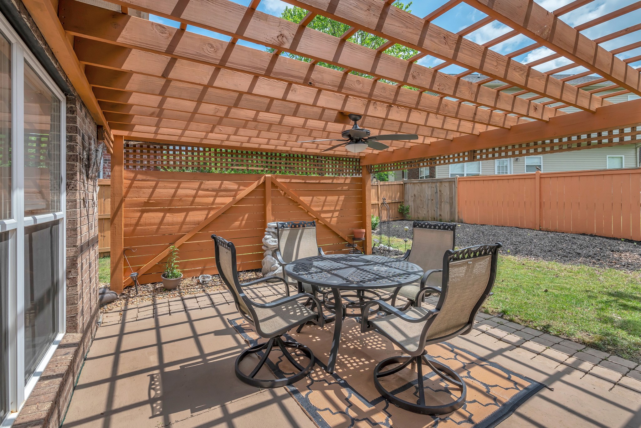7204 Riverfront Dr