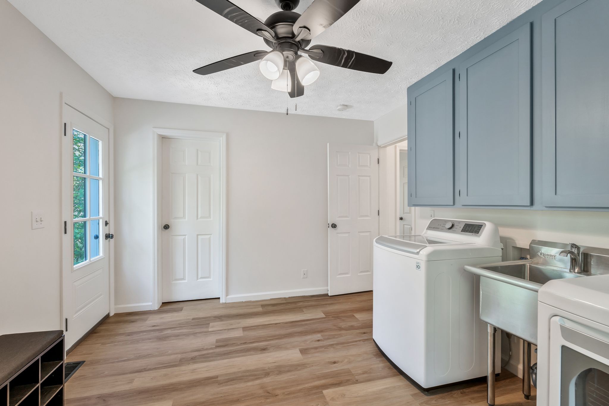 1780 Warren Hollow Rd