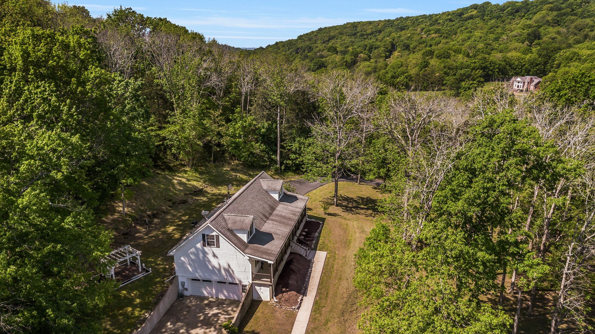 1780 Warren Hollow Rd