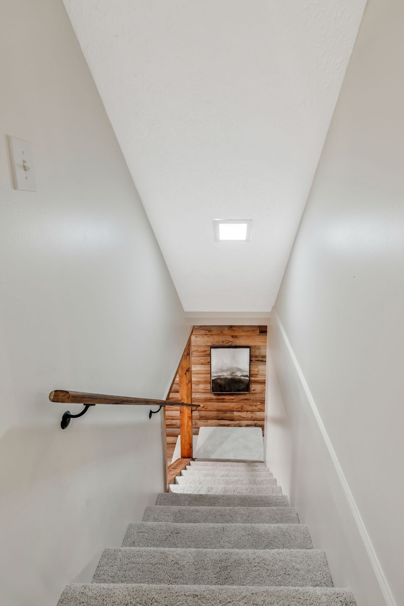 1780 Warren Hollow Rd