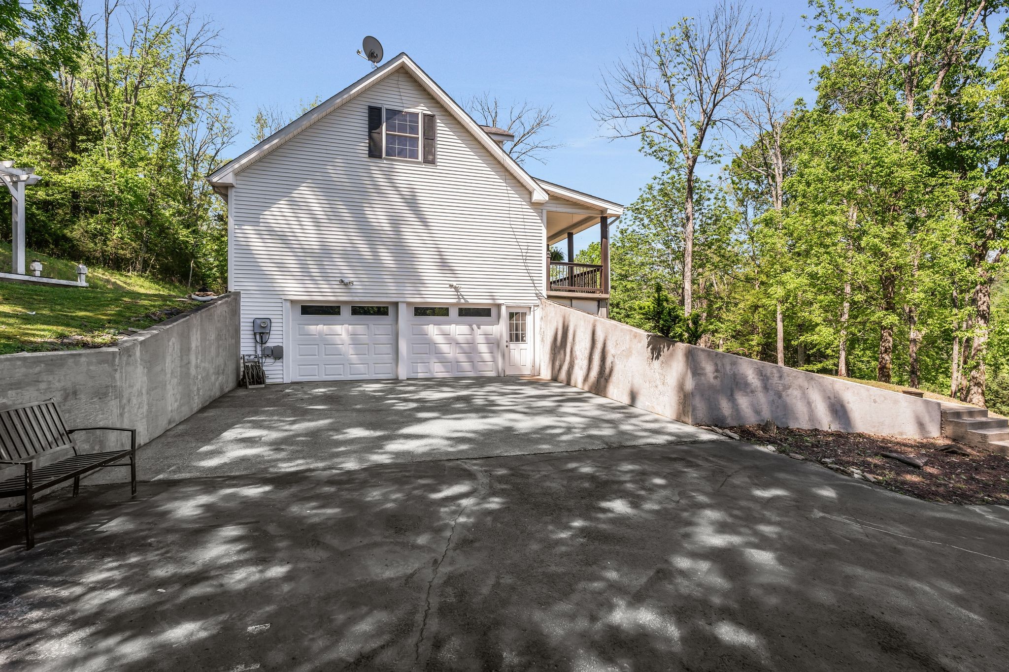 1780 Warren Hollow Rd