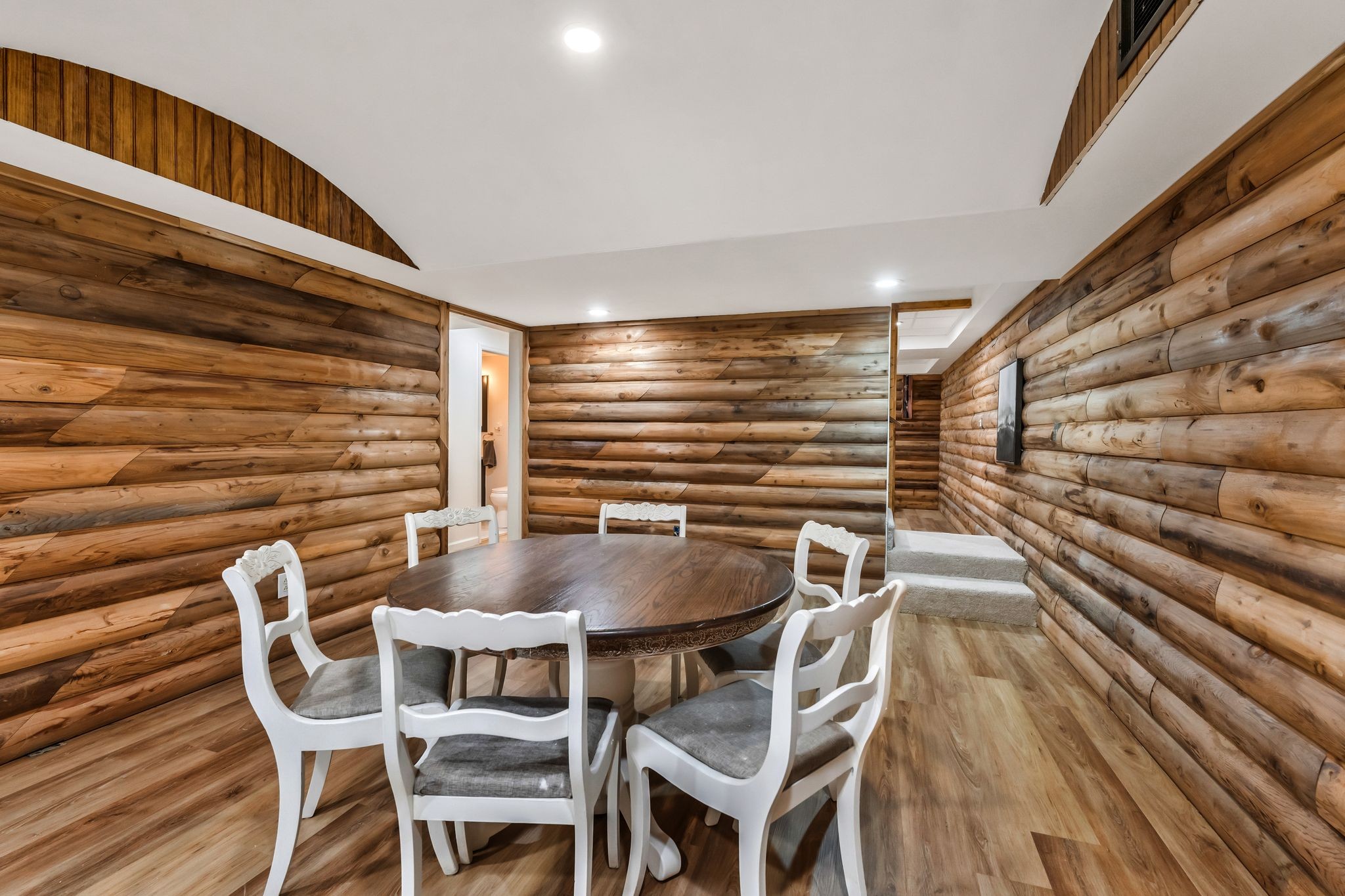 1780 Warren Hollow Rd