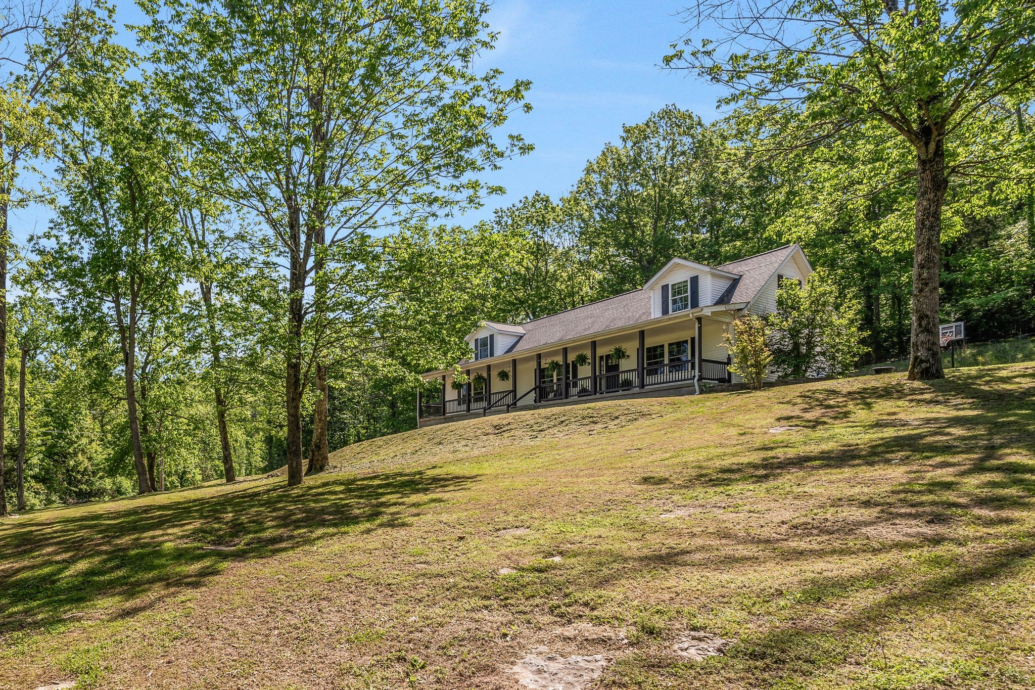 1780 Warren Hollow Rd