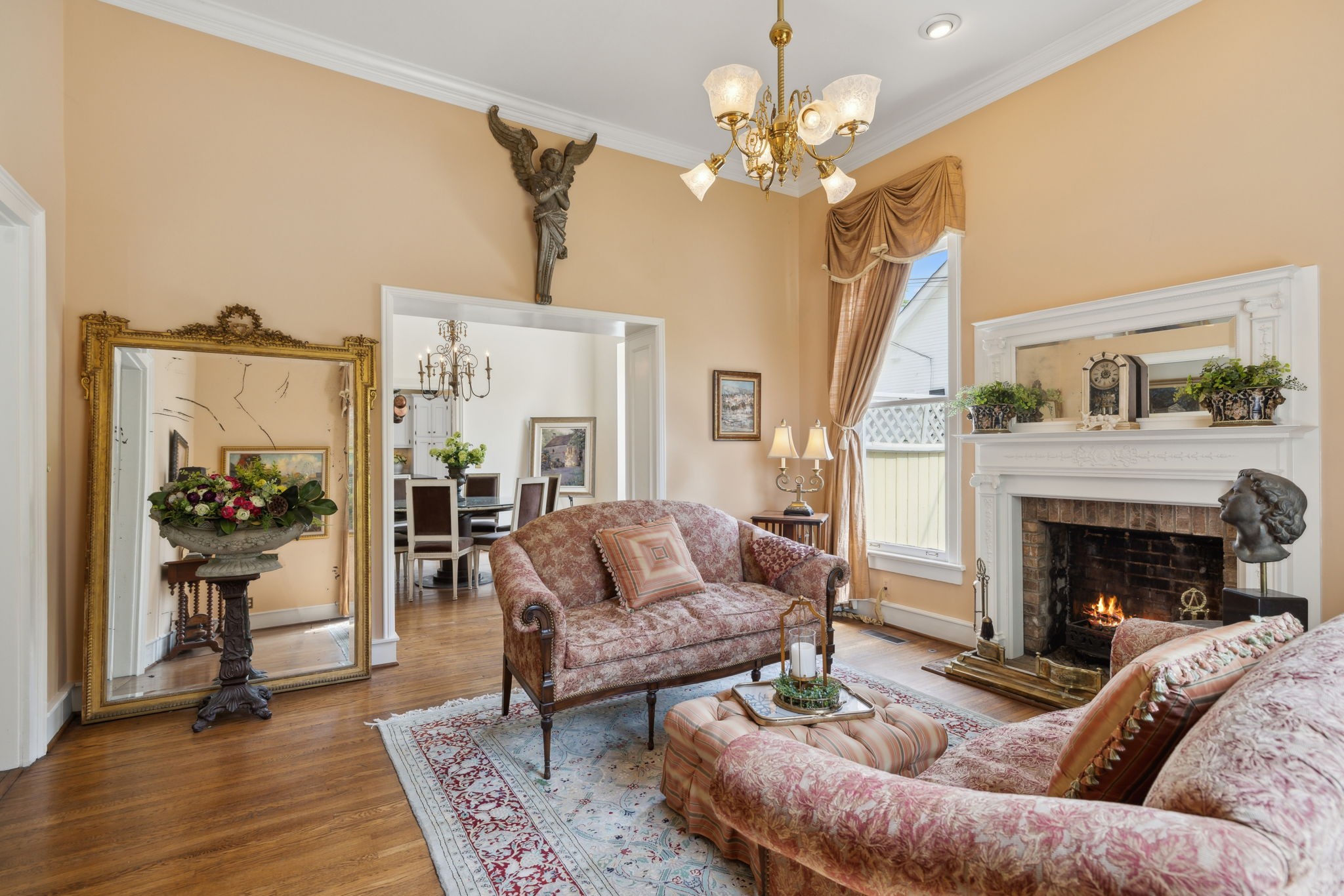 115 Lewisburg Ave