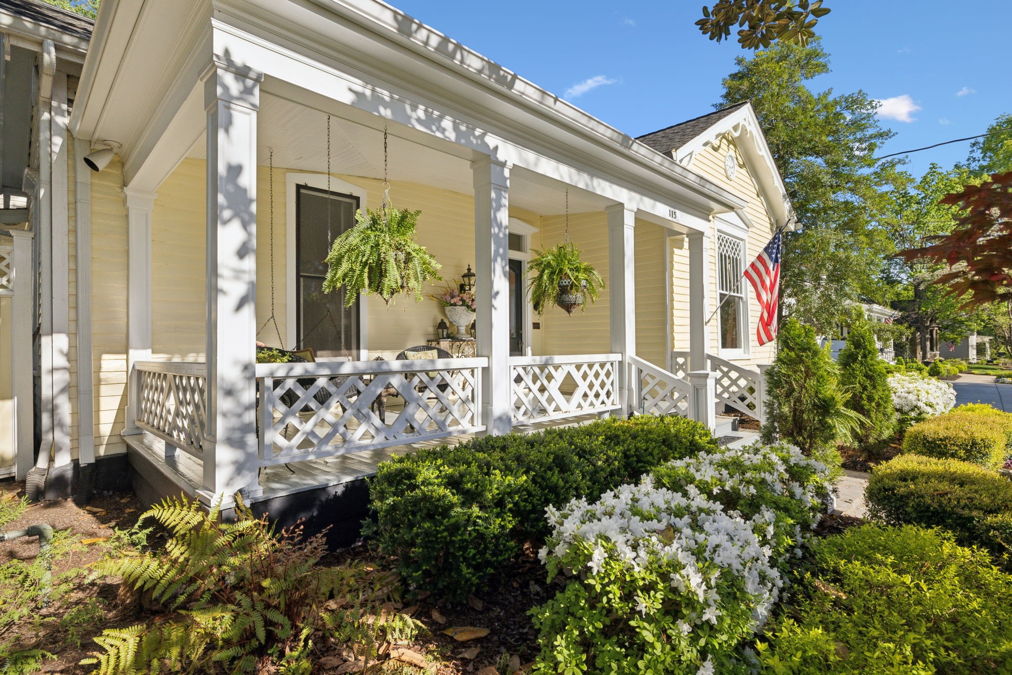 115 Lewisburg Ave