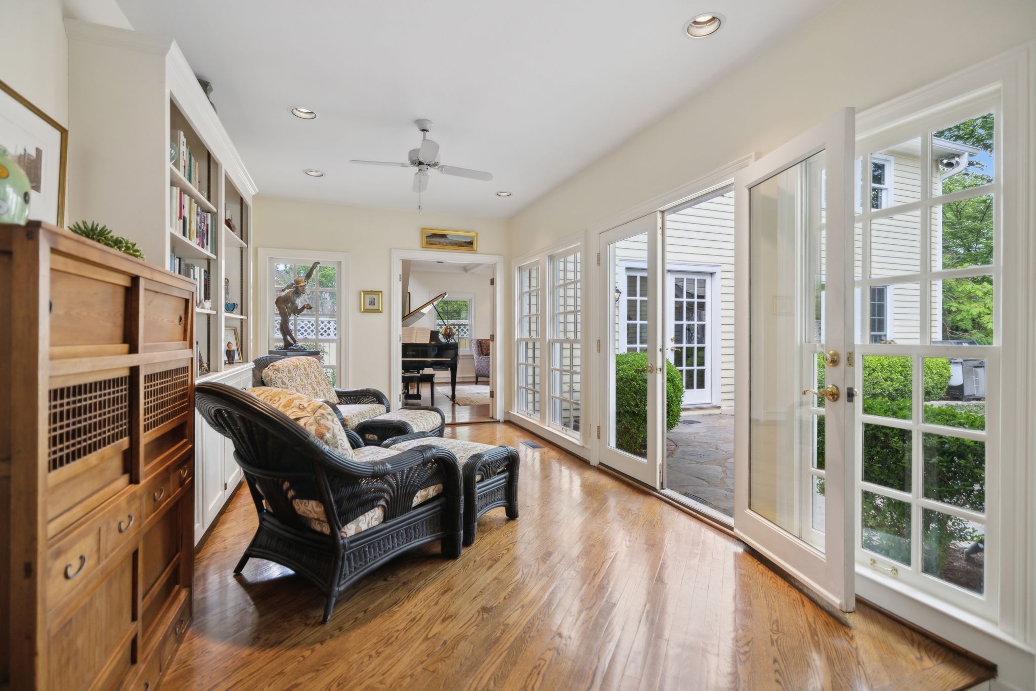 115 Lewisburg Ave
