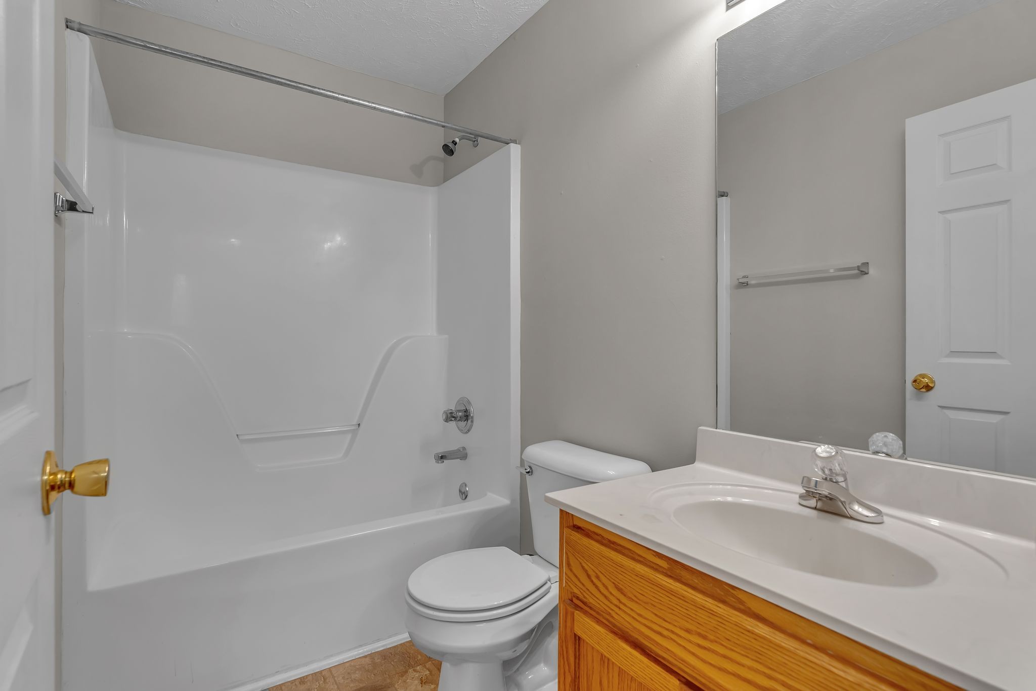 1507 Center Pointe Dr