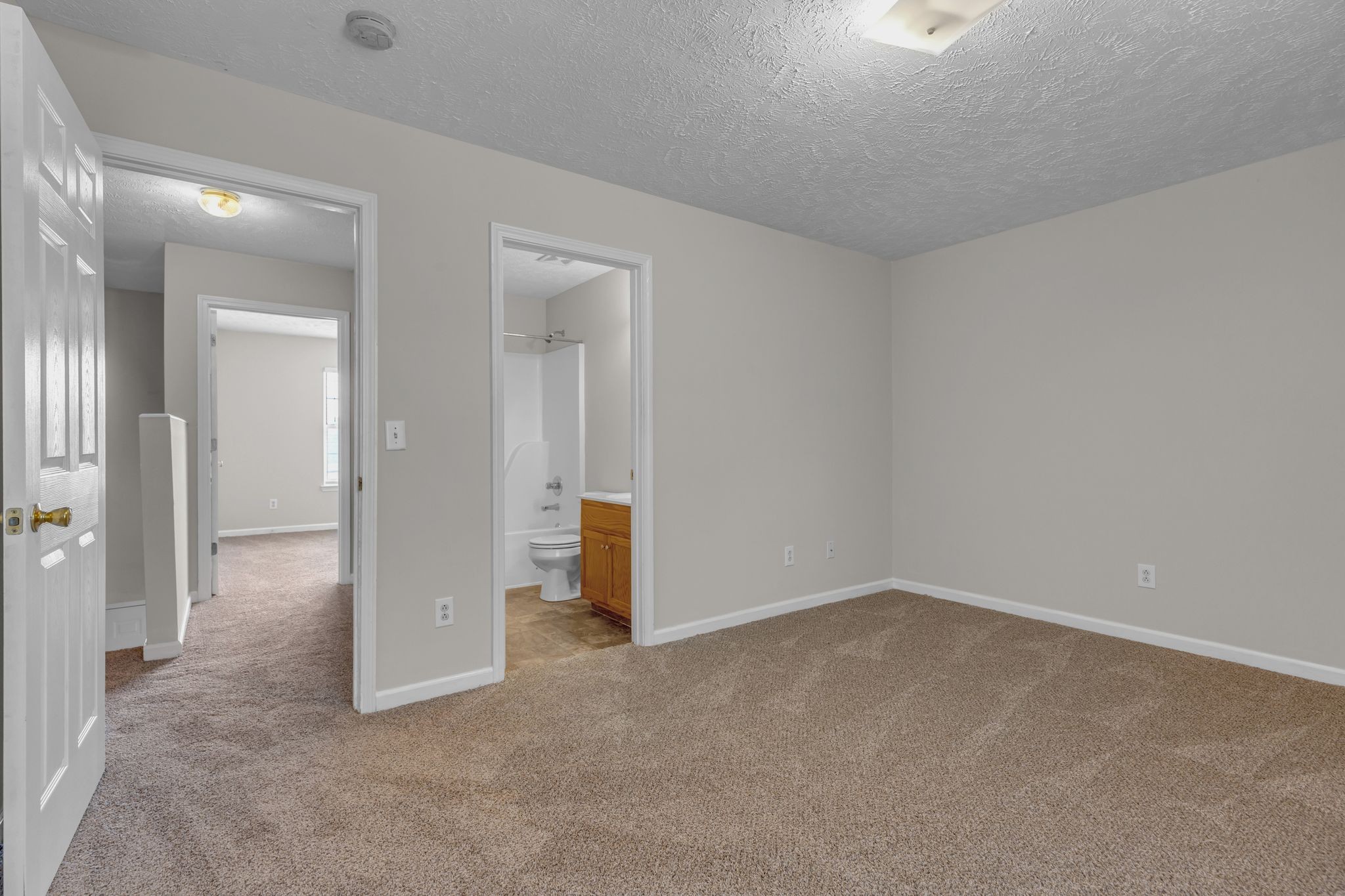 1507 Center Pointe Dr