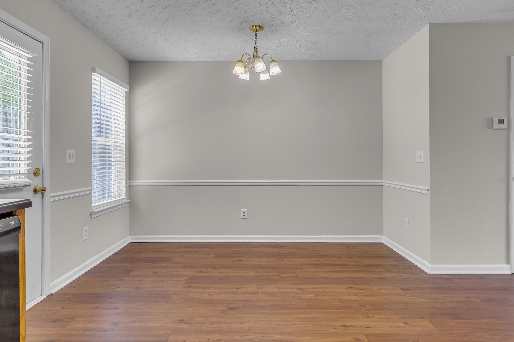 1507 Center Pointe Dr
