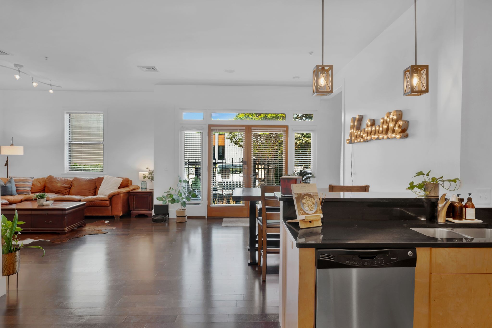 2201 8th Ave Unit: 108