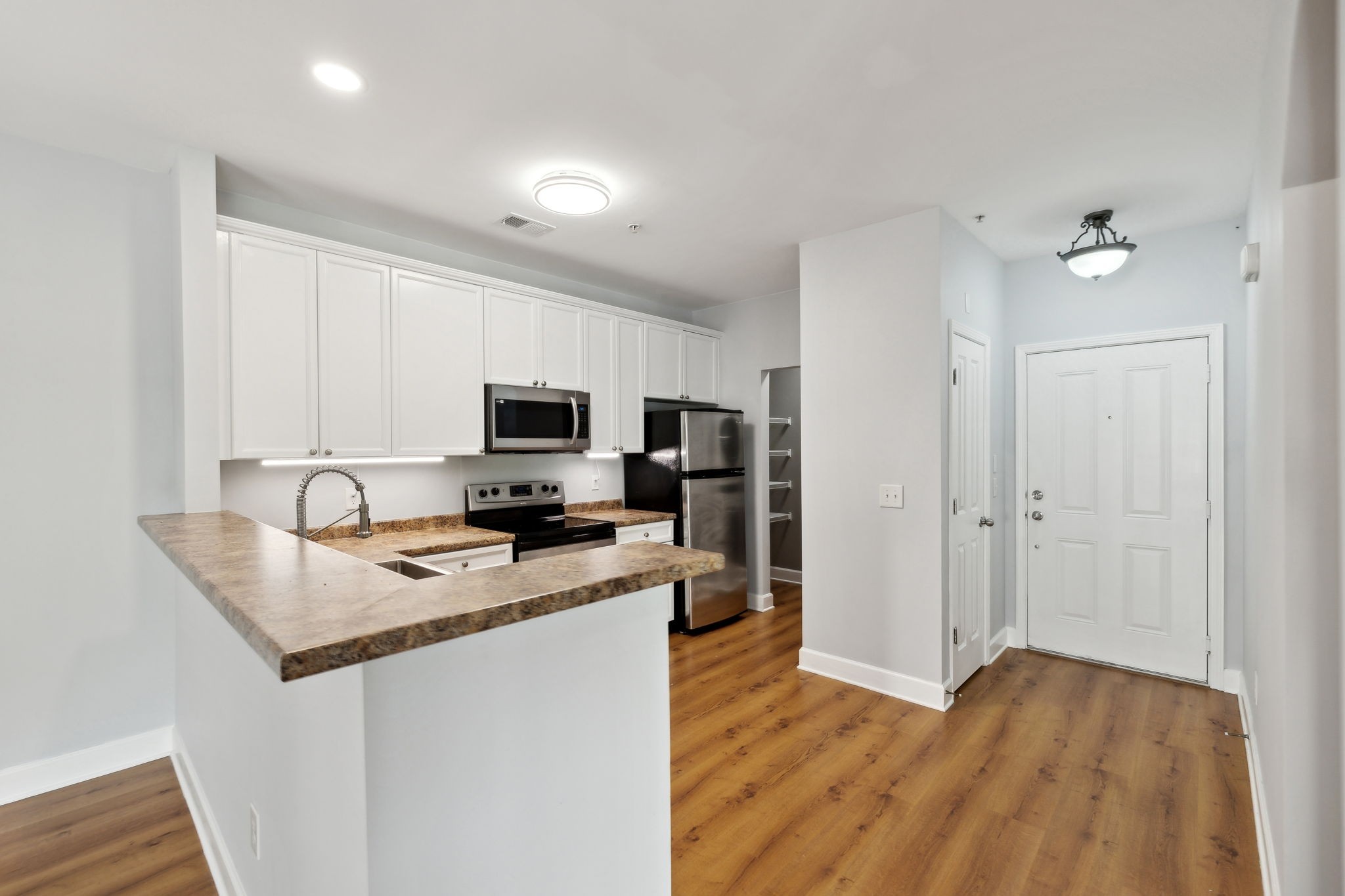 8231 Lenox Creekside Dr Unit: C7
