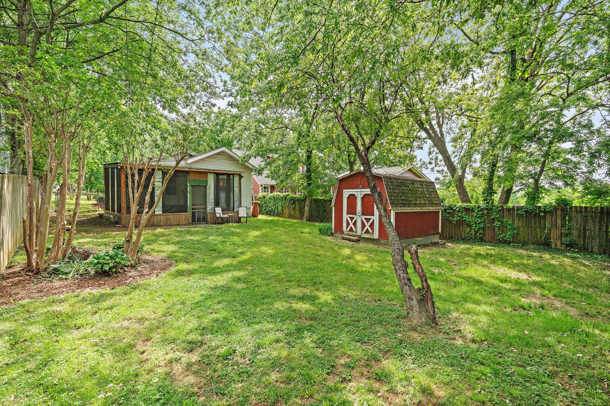 4008 Dakota Ave