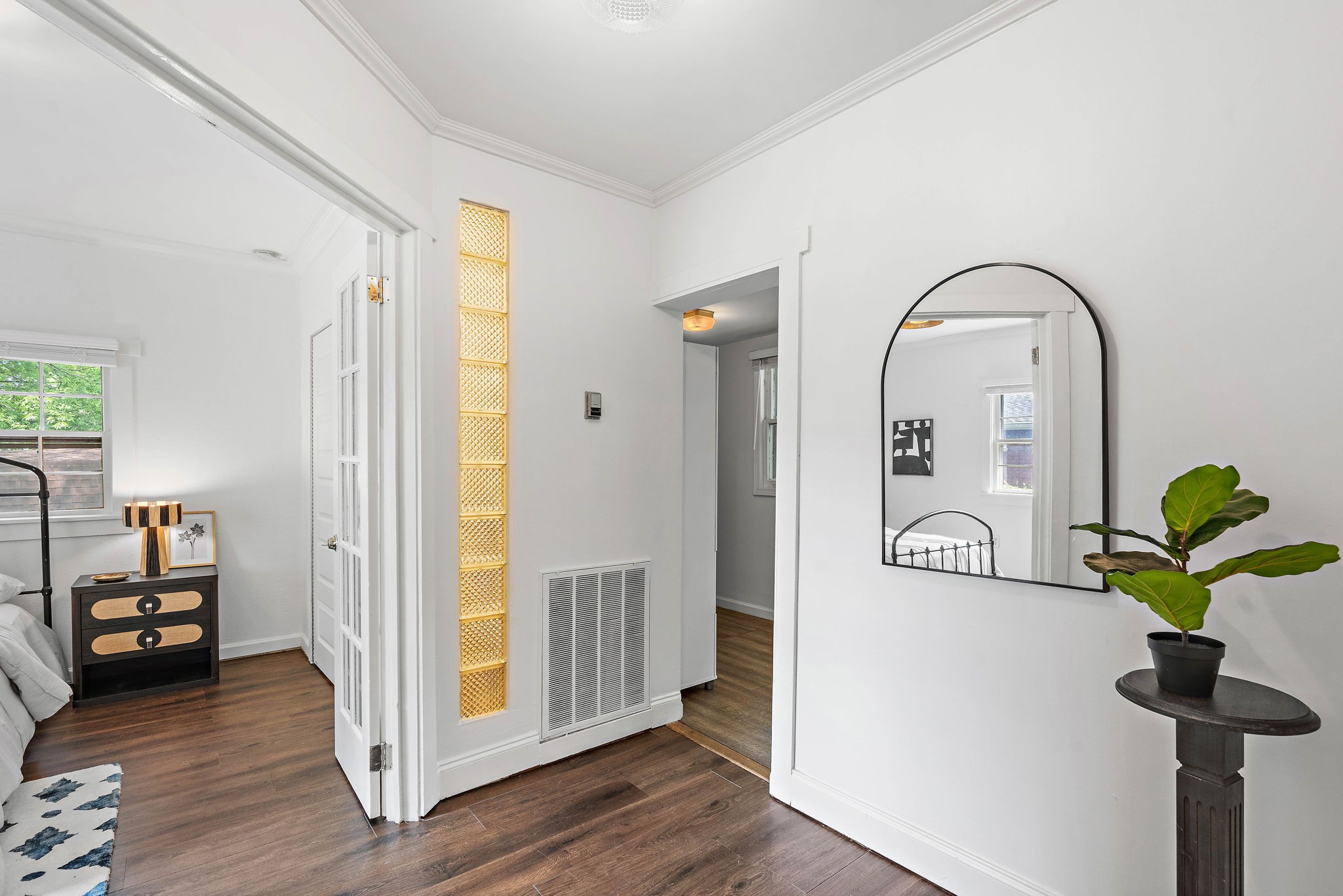 4008 Dakota Ave