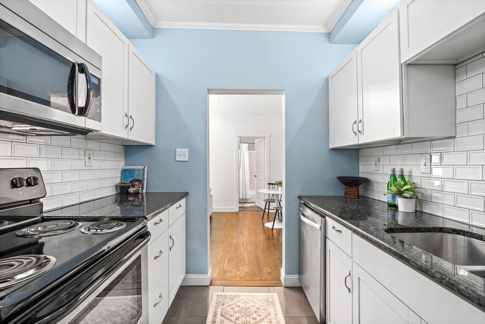 4008 Dakota Ave