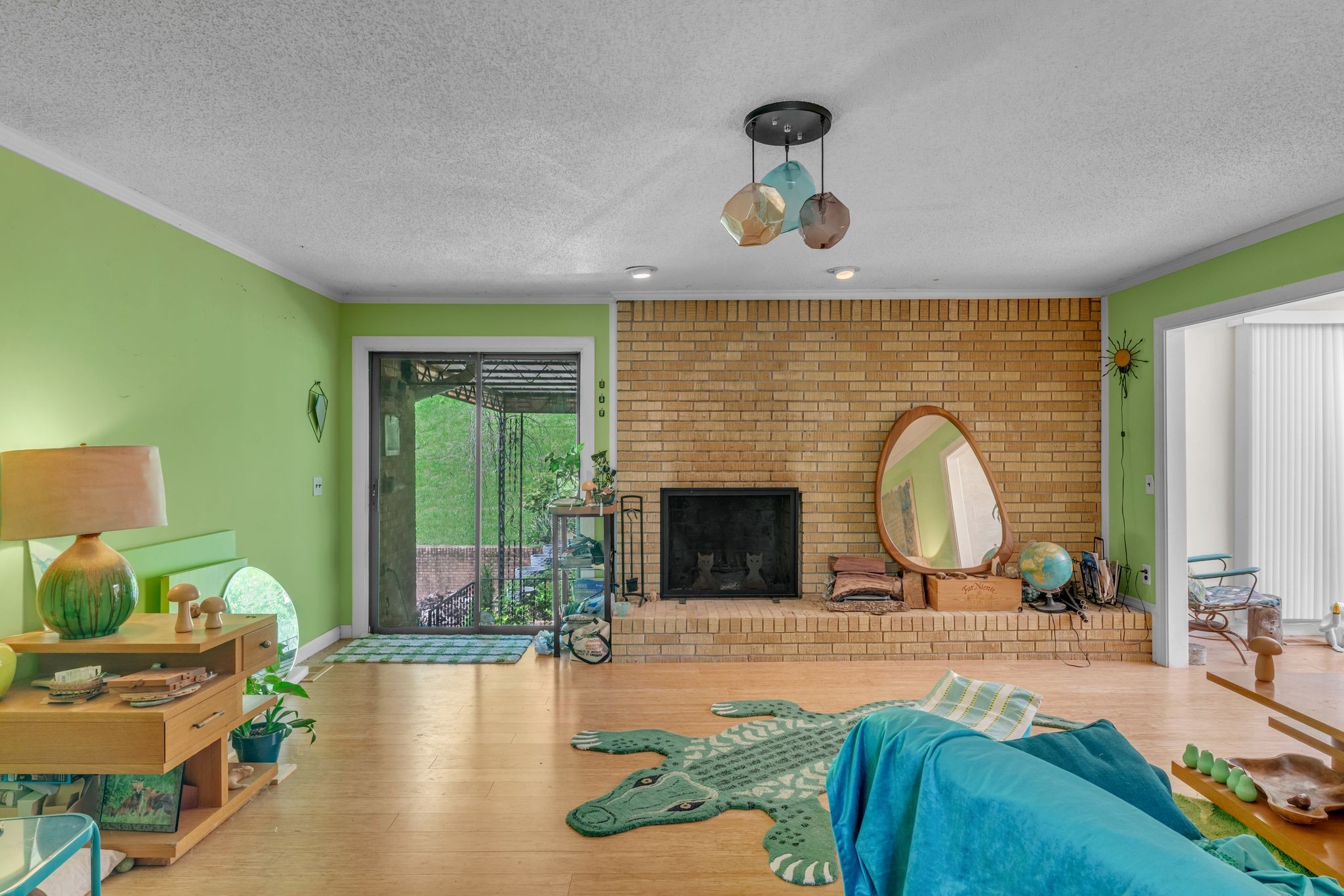 4219 W Hamilton Rd