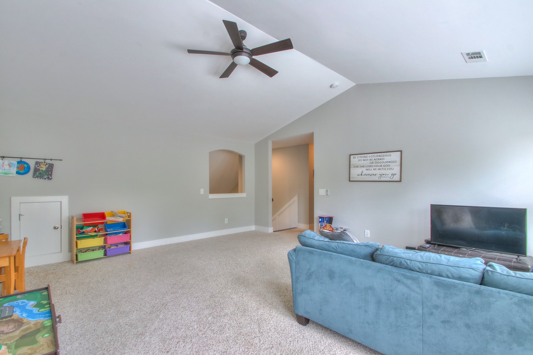 1113 Camden Cir