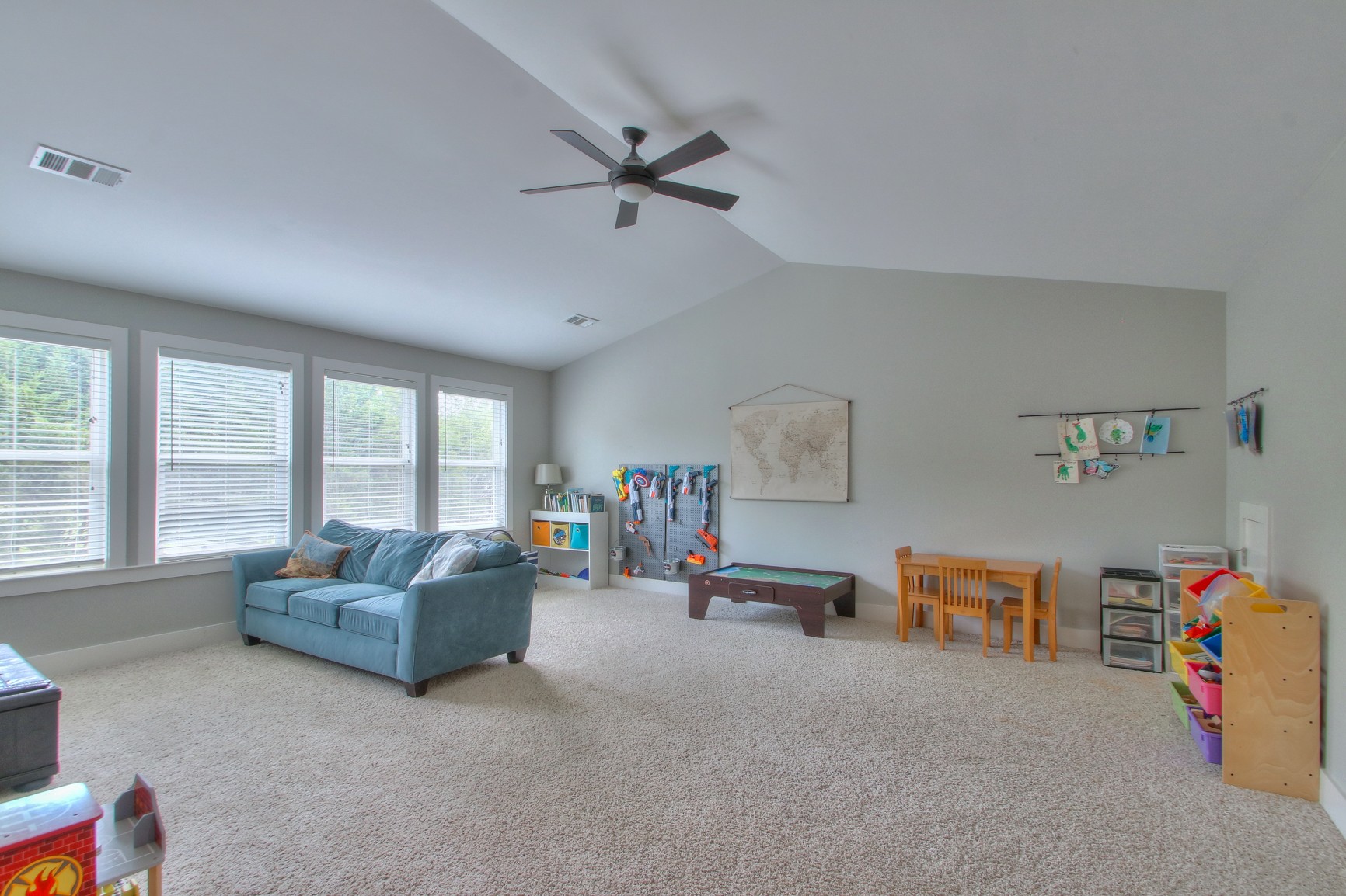 1113 Camden Cir