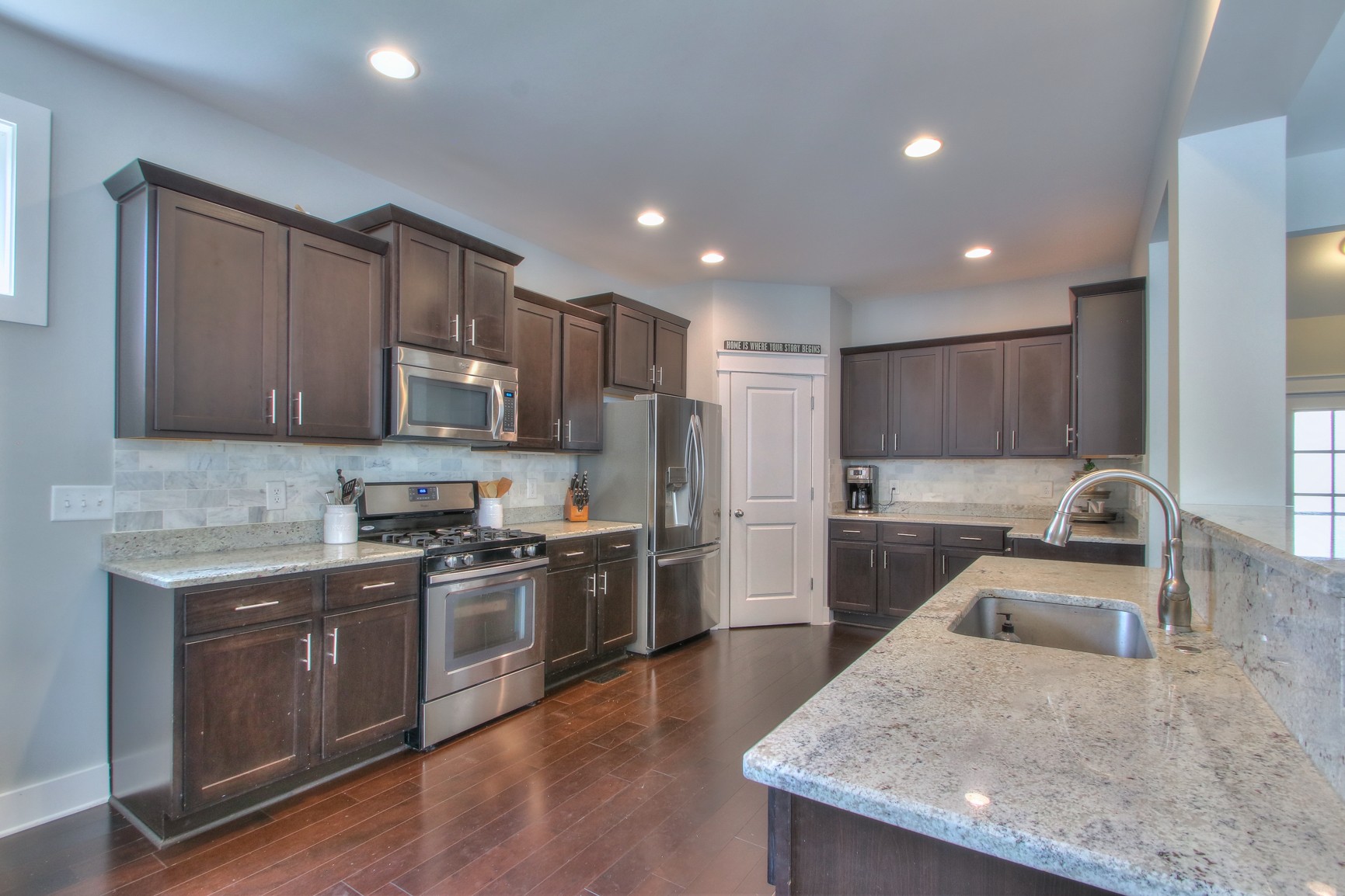 1113 Camden Cir