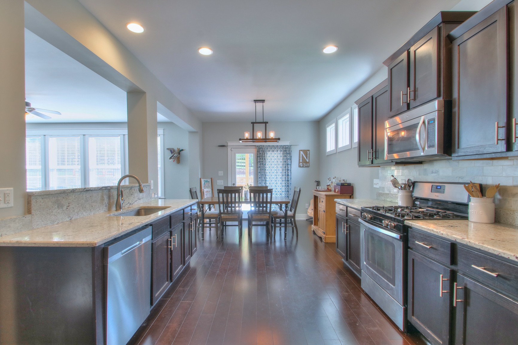 1113 Camden Cir