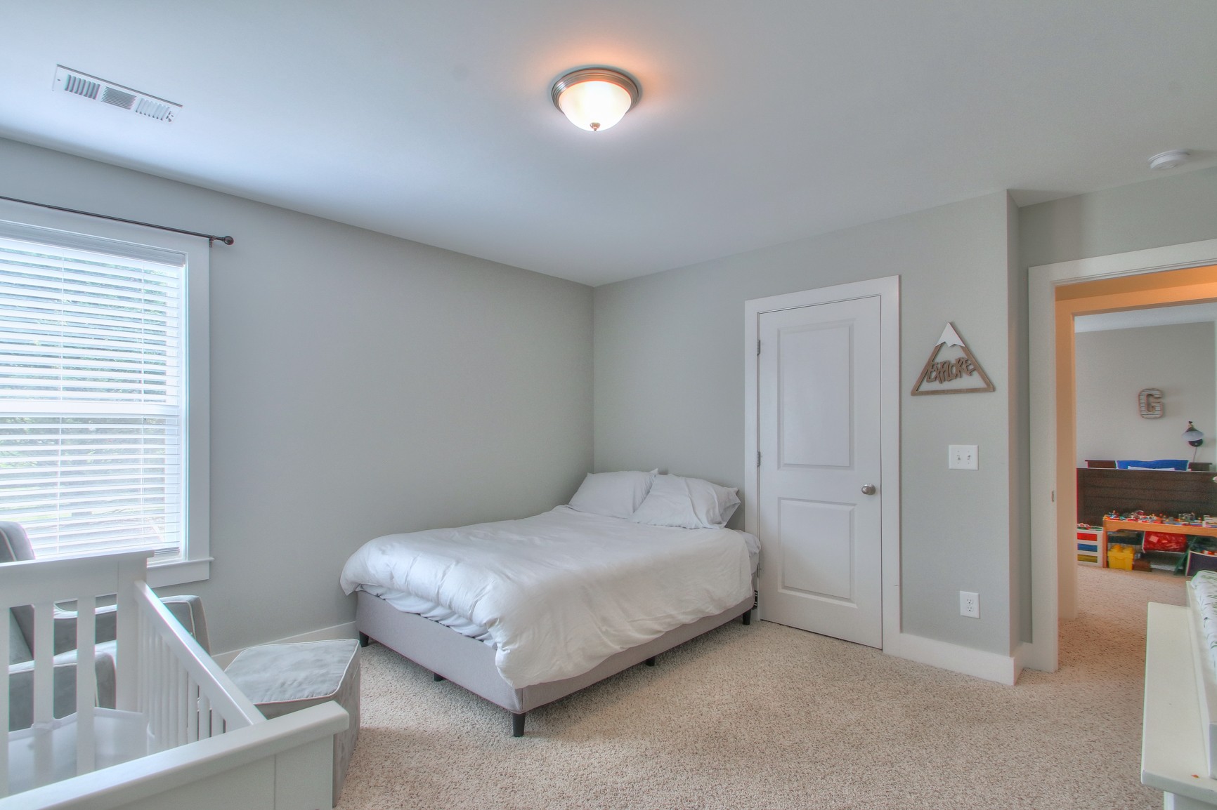 1113 Camden Cir